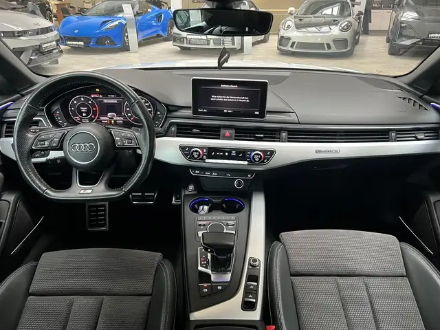 Audi A5 Cabriolet view 15
