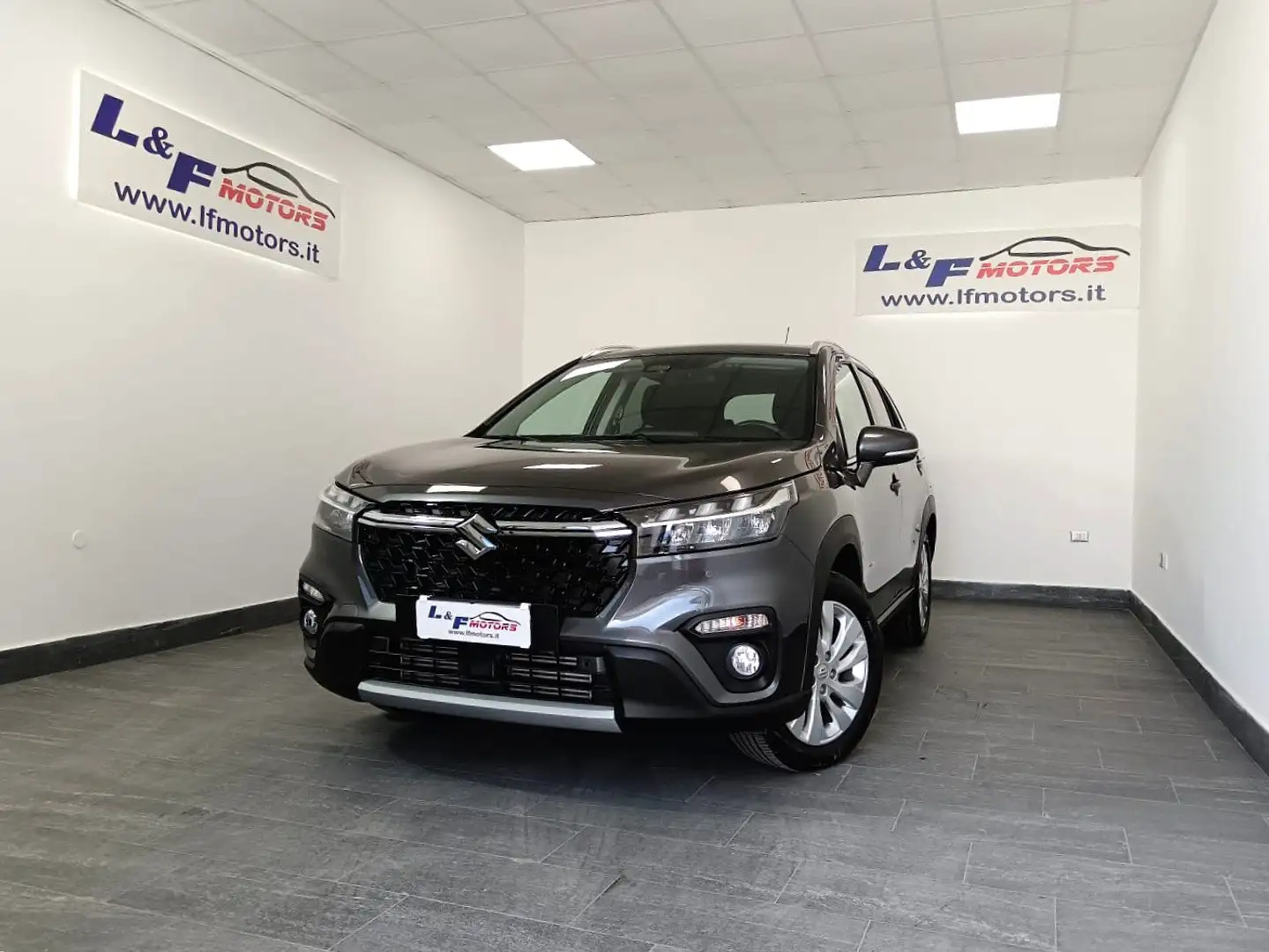 Suzuki S-Cross S-Cross 1.4 Hybrid Top+ Gris - 1