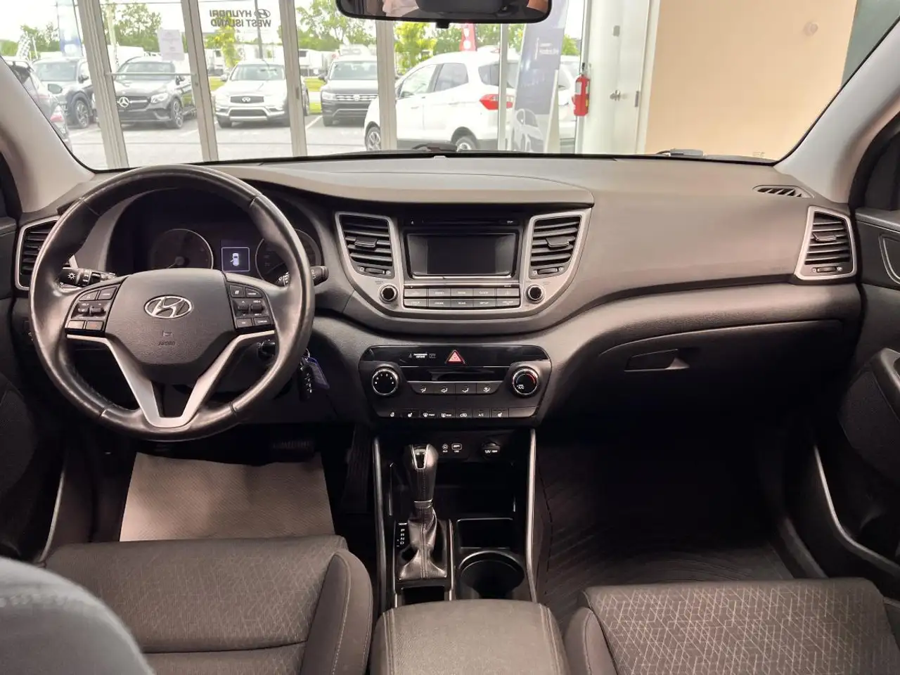 Hyundai TUCSON photo Hyundai TUCSON