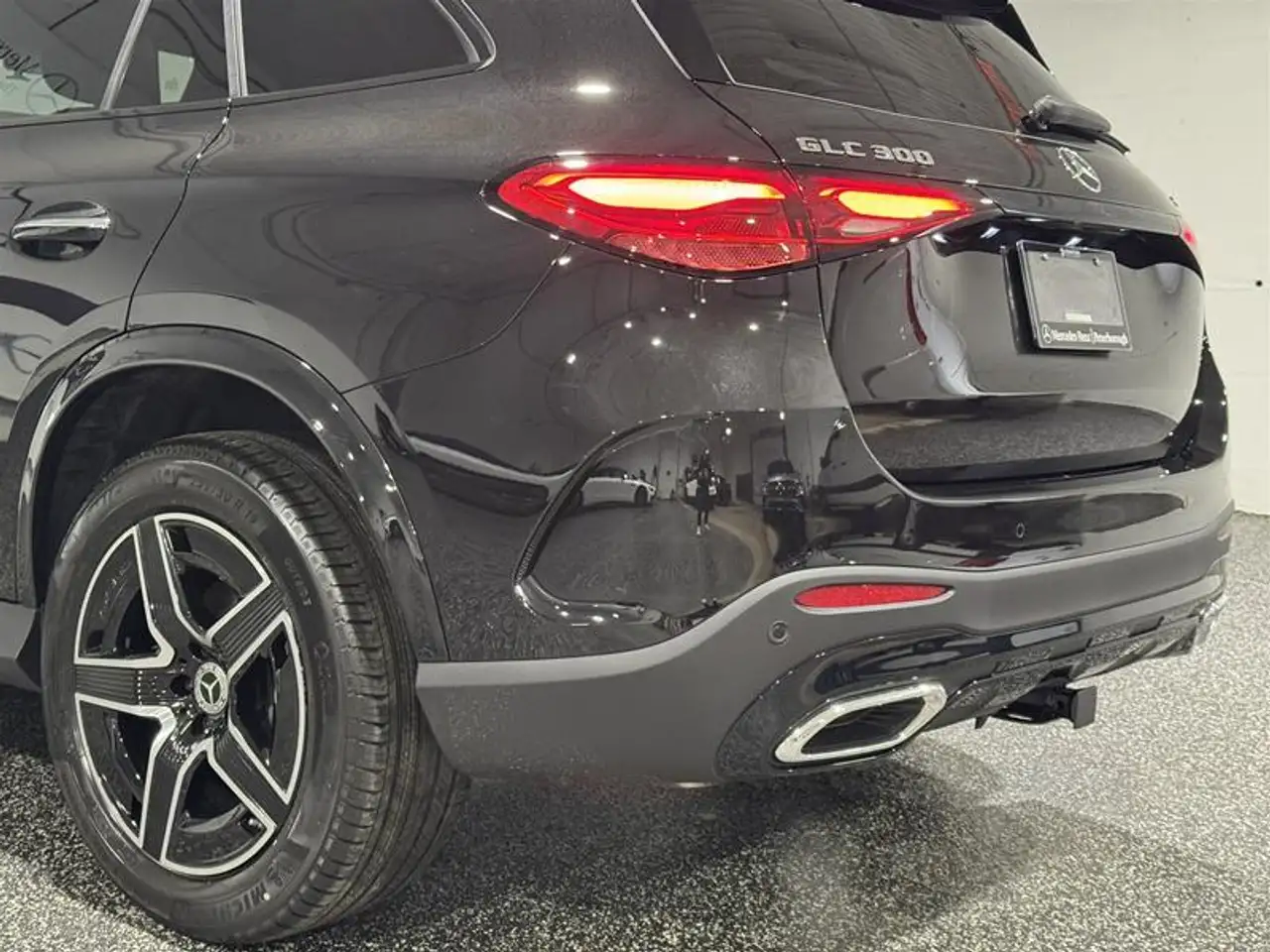 Mercedes-Benz GLC снимка Mercedes-Benz GLC