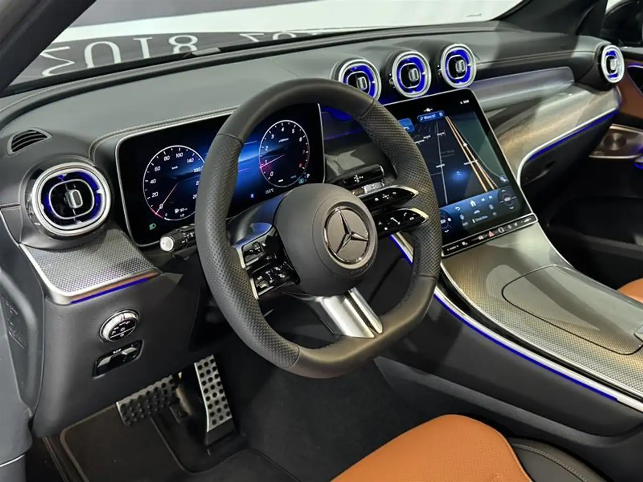 Mercedes-Benz GLC снимка Mercedes-Benz GLC
