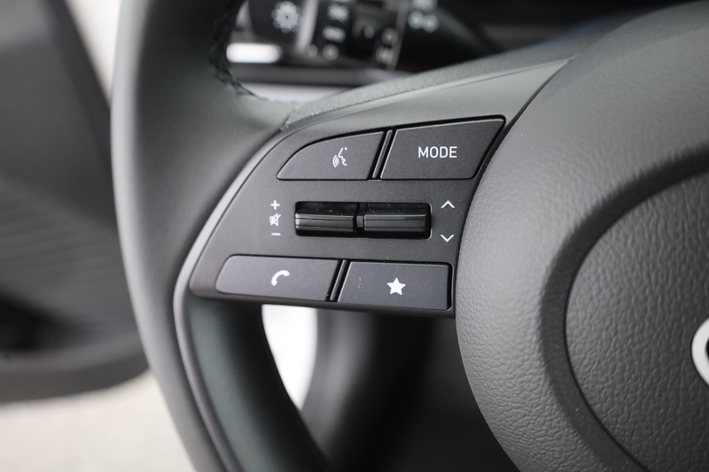 Hyundai i20 1.0 T-GDI Aut. Navi Kamera Tempomat — photo 17