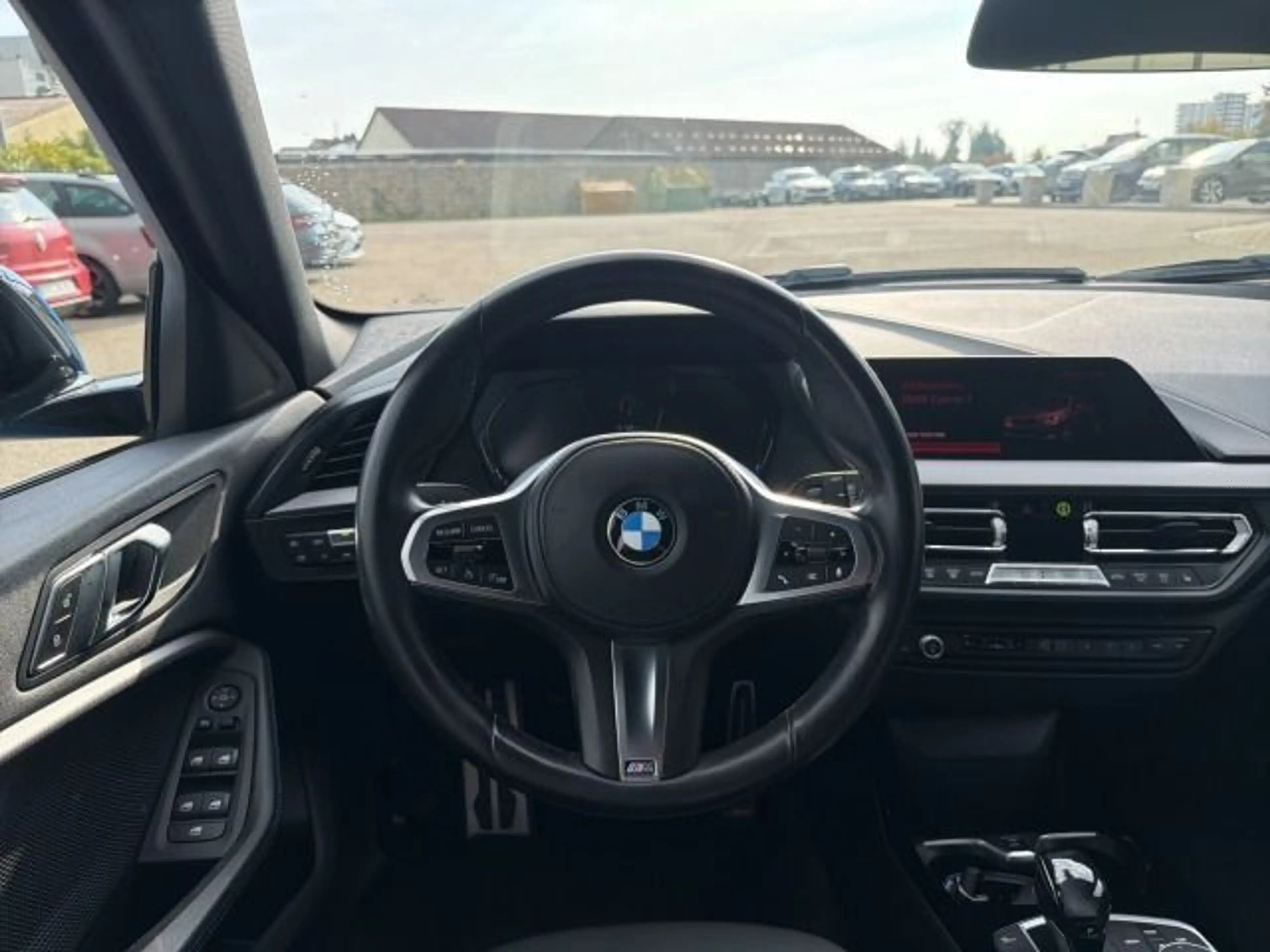 BMW 118 1er - 118i M Sport — photo 10