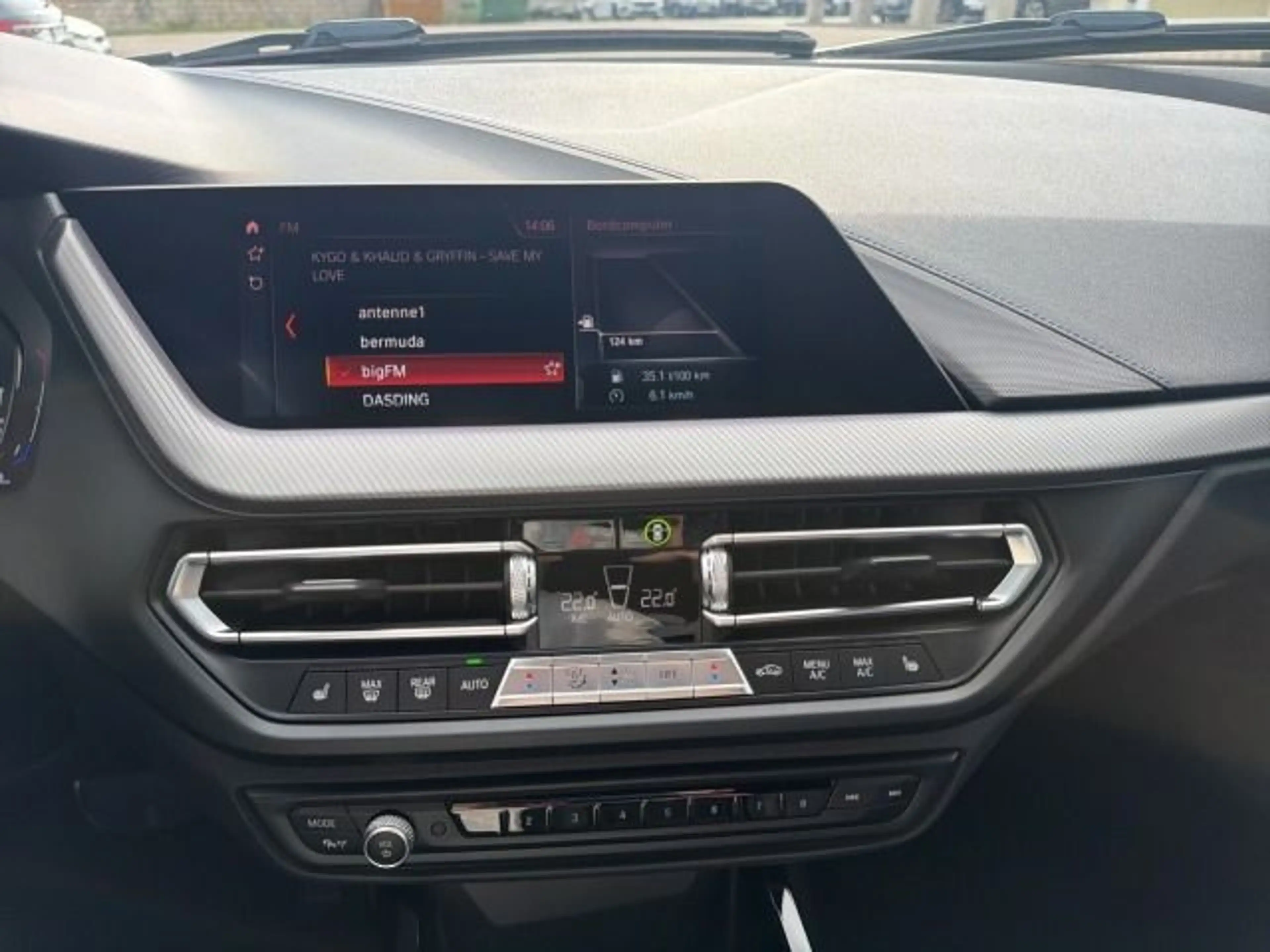 BMW 118 1er - 118i M Sport — photo 13