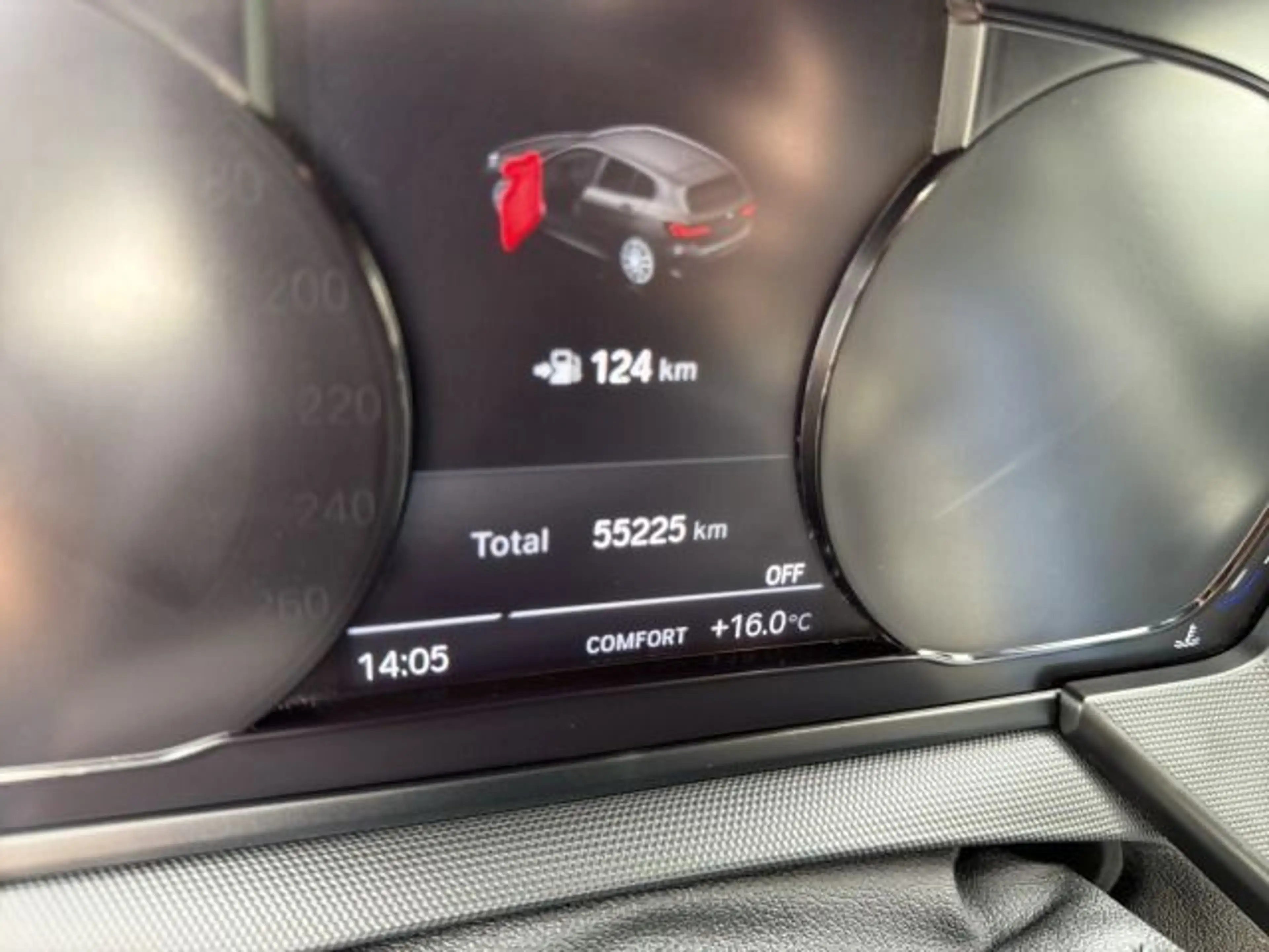 BMW 118 1er - 118i M Sport — photo 11