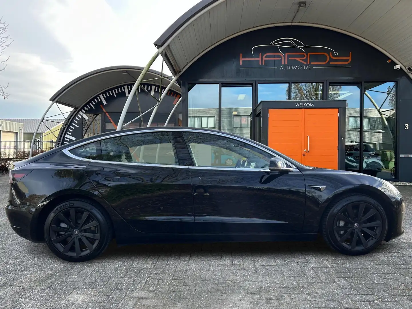 Tesla Model 3 Standard RWD Plus 60 kWh 85% SOH Trekhaak (1.000kg Zwart - 2