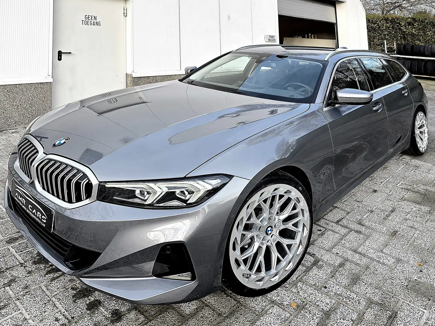BMW 318 IA Sport-NewModel-Vernasca Leder-Widescreen-LED Gris - 1
