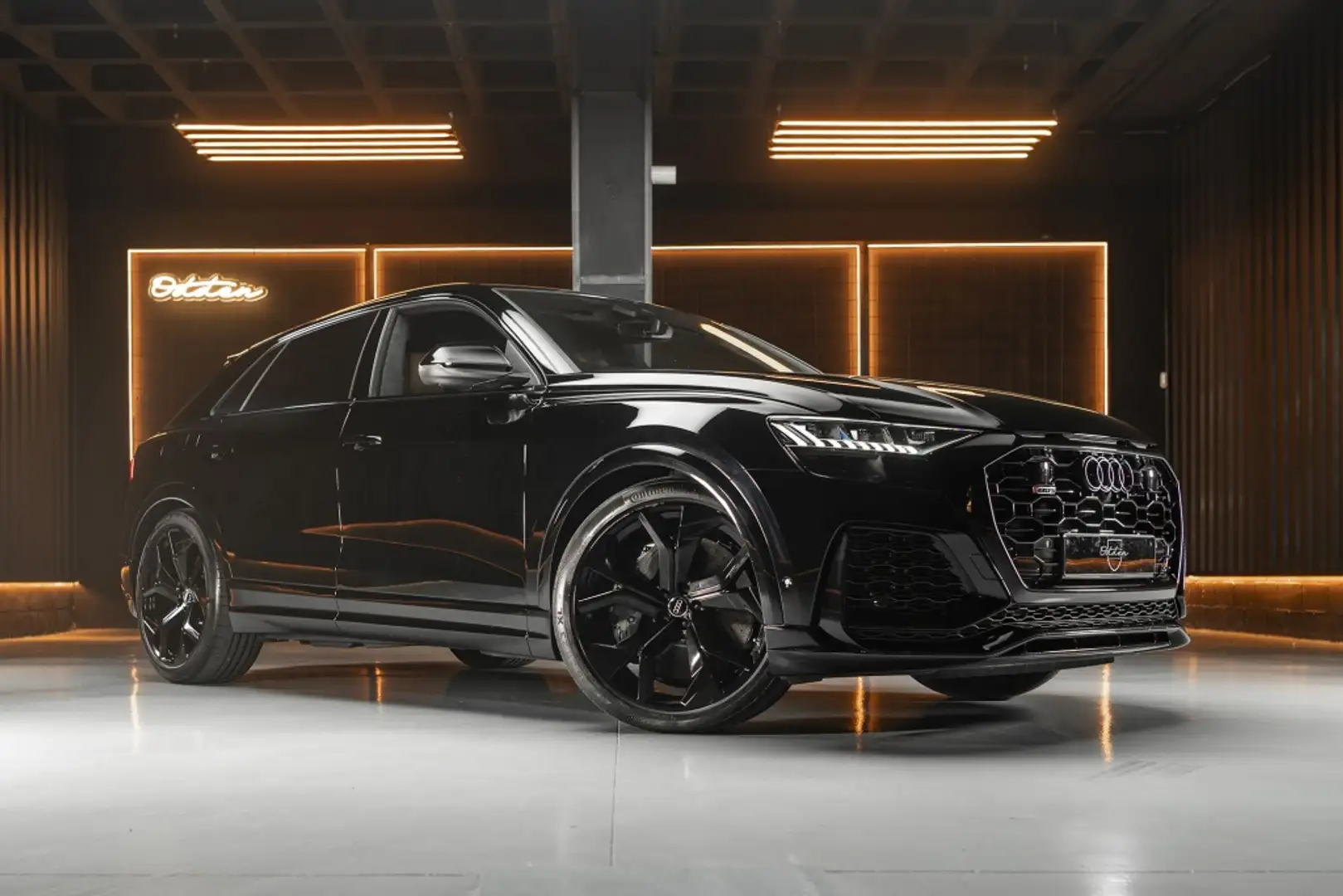 Audi RS Q8 TFSI quattro tiptronic Negro - 1