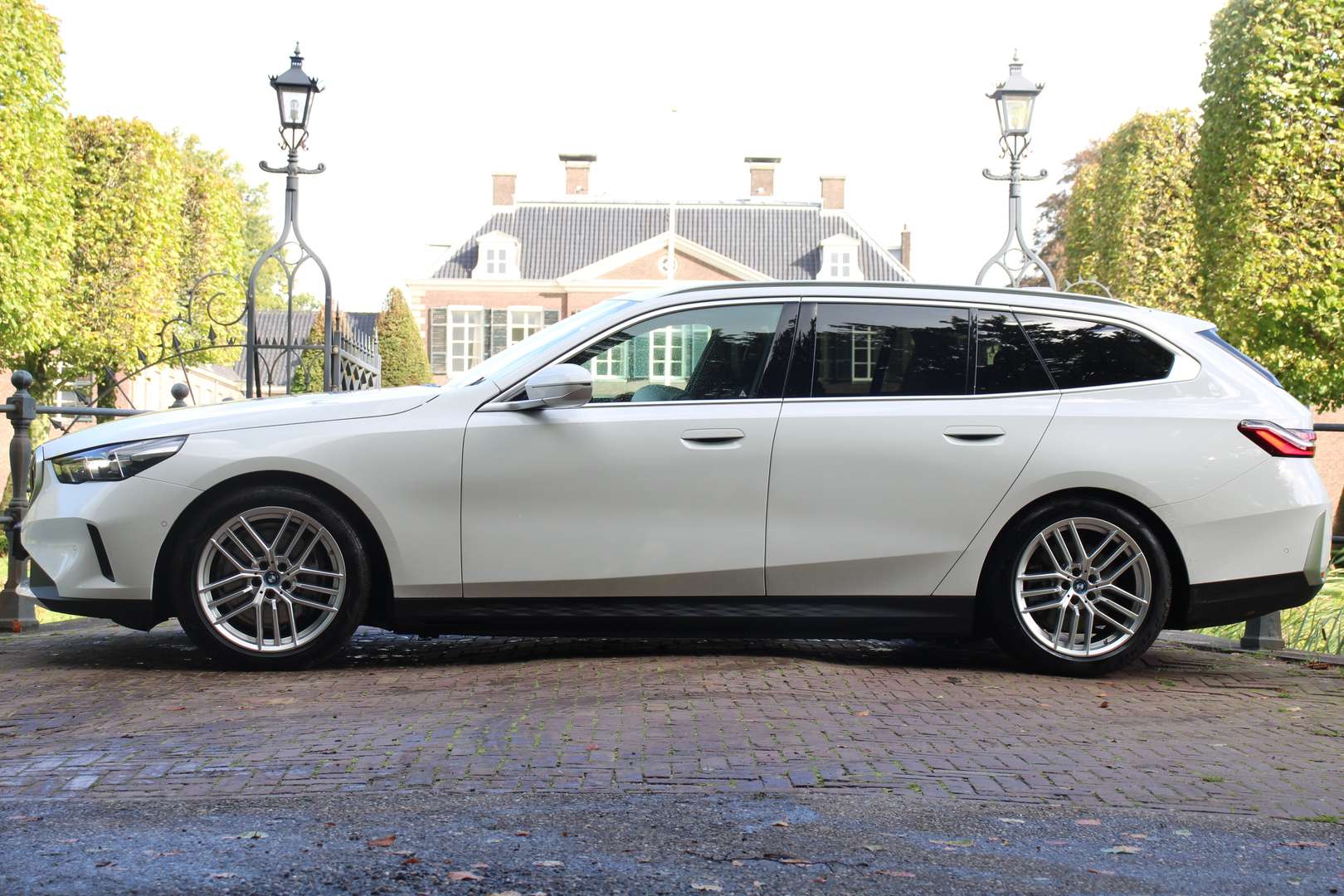 BMW I5 Touring EDrive40 -  - Joinsteer - #1