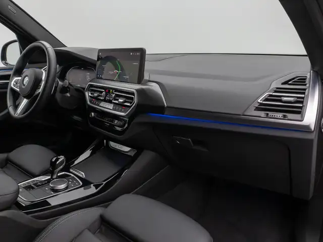 BMW X3 view 23