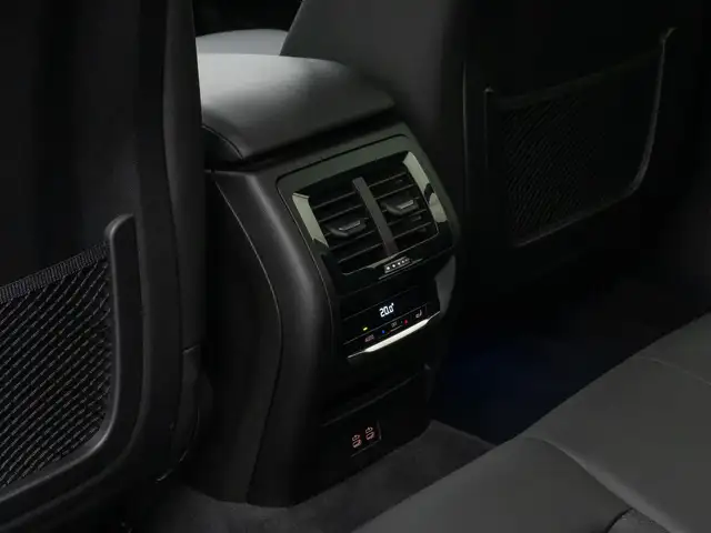BMW X3 view 29