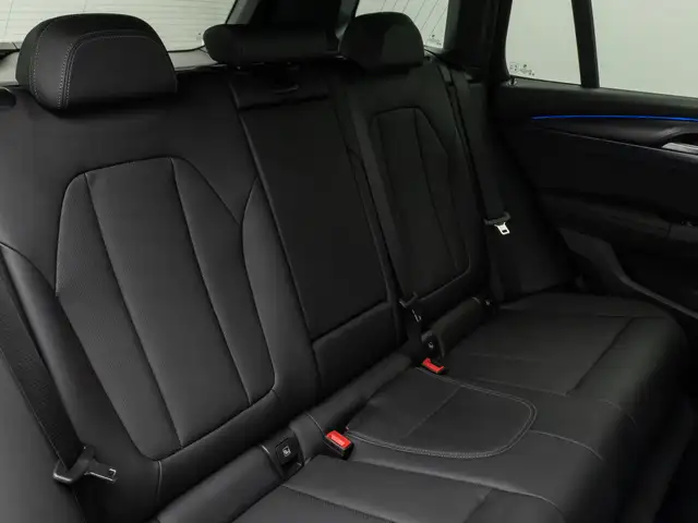 BMW X3 view 28