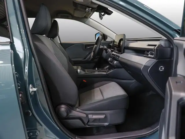Toyota Rav4 view 3