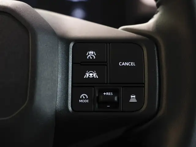 Toyota Rav4 view 11