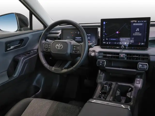 Toyota Rav4 view 5