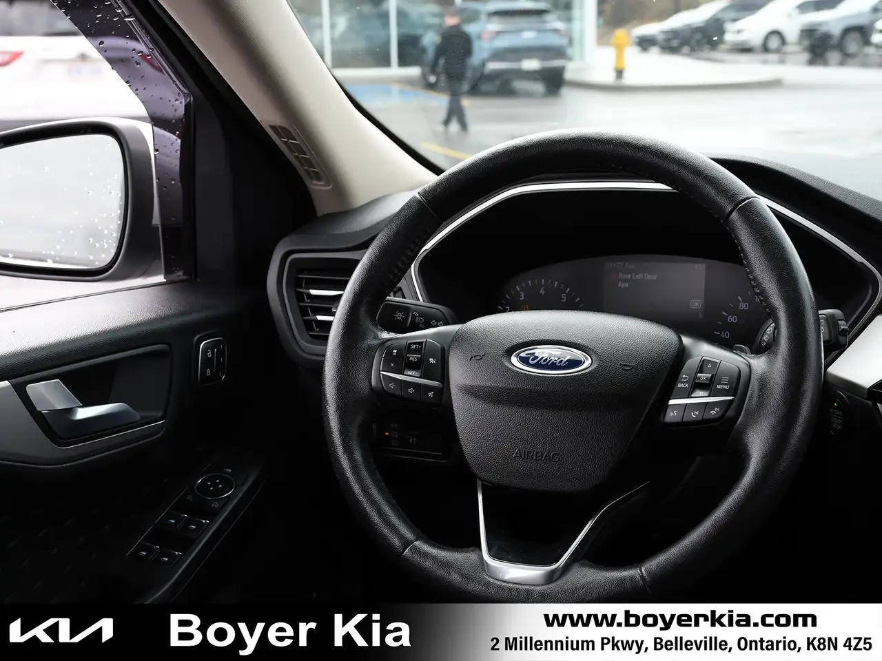 Ford Escape снимка Ford Escape