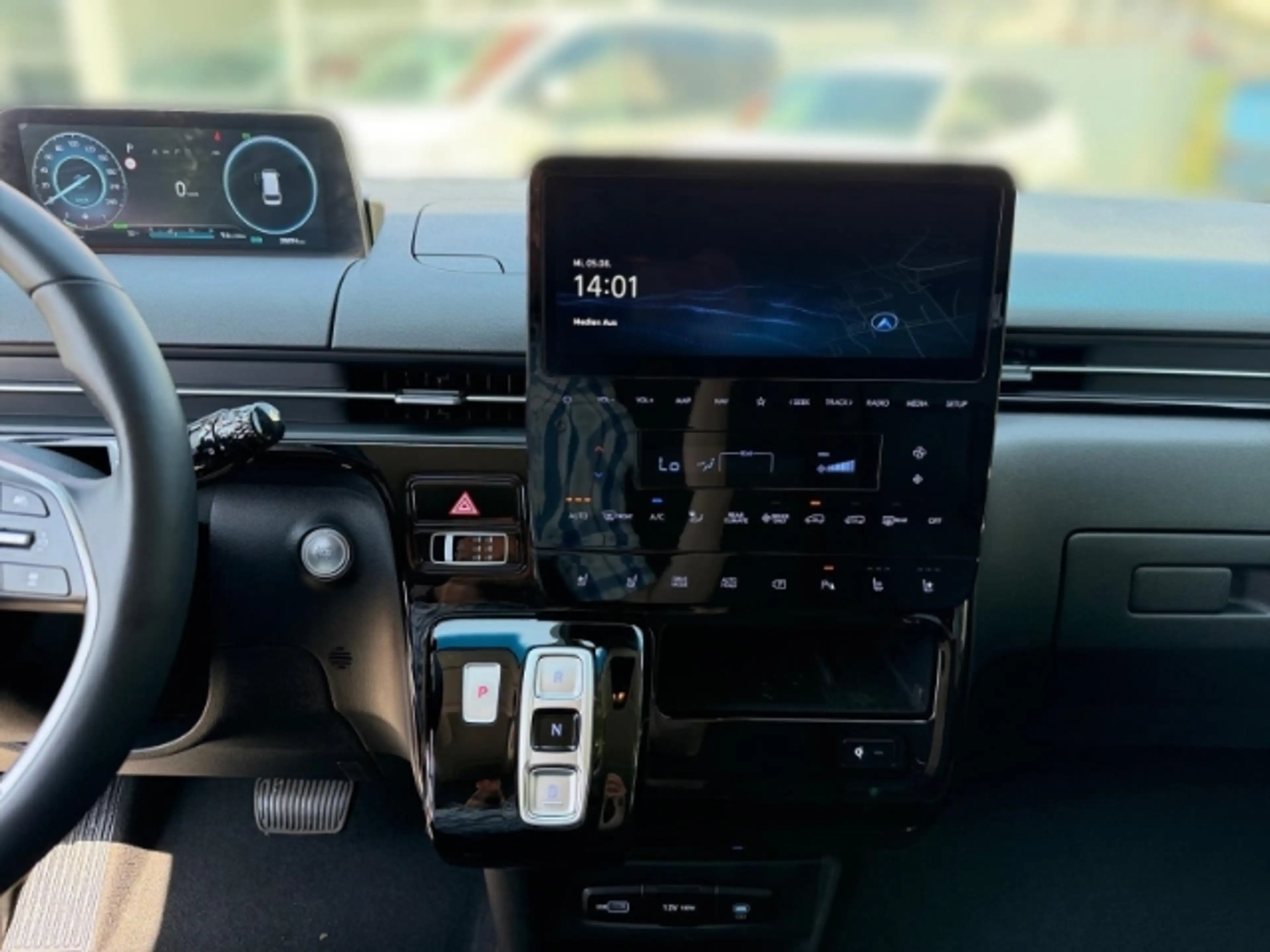Hyundai STARIA HEV 9-Sitzer (MY25) 1.6 T-GDI (225 PS) Prime Navi — photo 8
