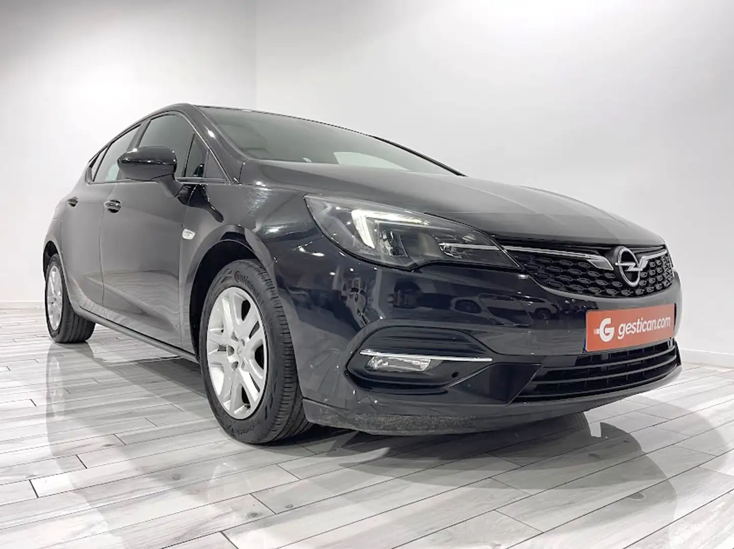 Opel Astra 1.2T XHL S/S Edition 110 Negro - 2