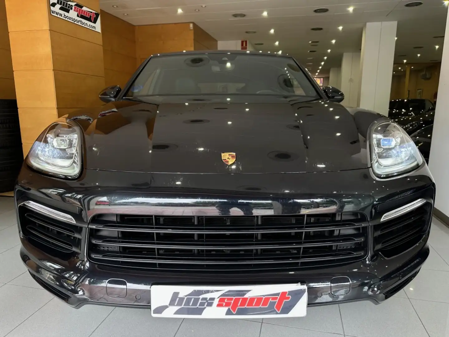 Porsche Cayenne E-Hybrid Aut. Negro - 2