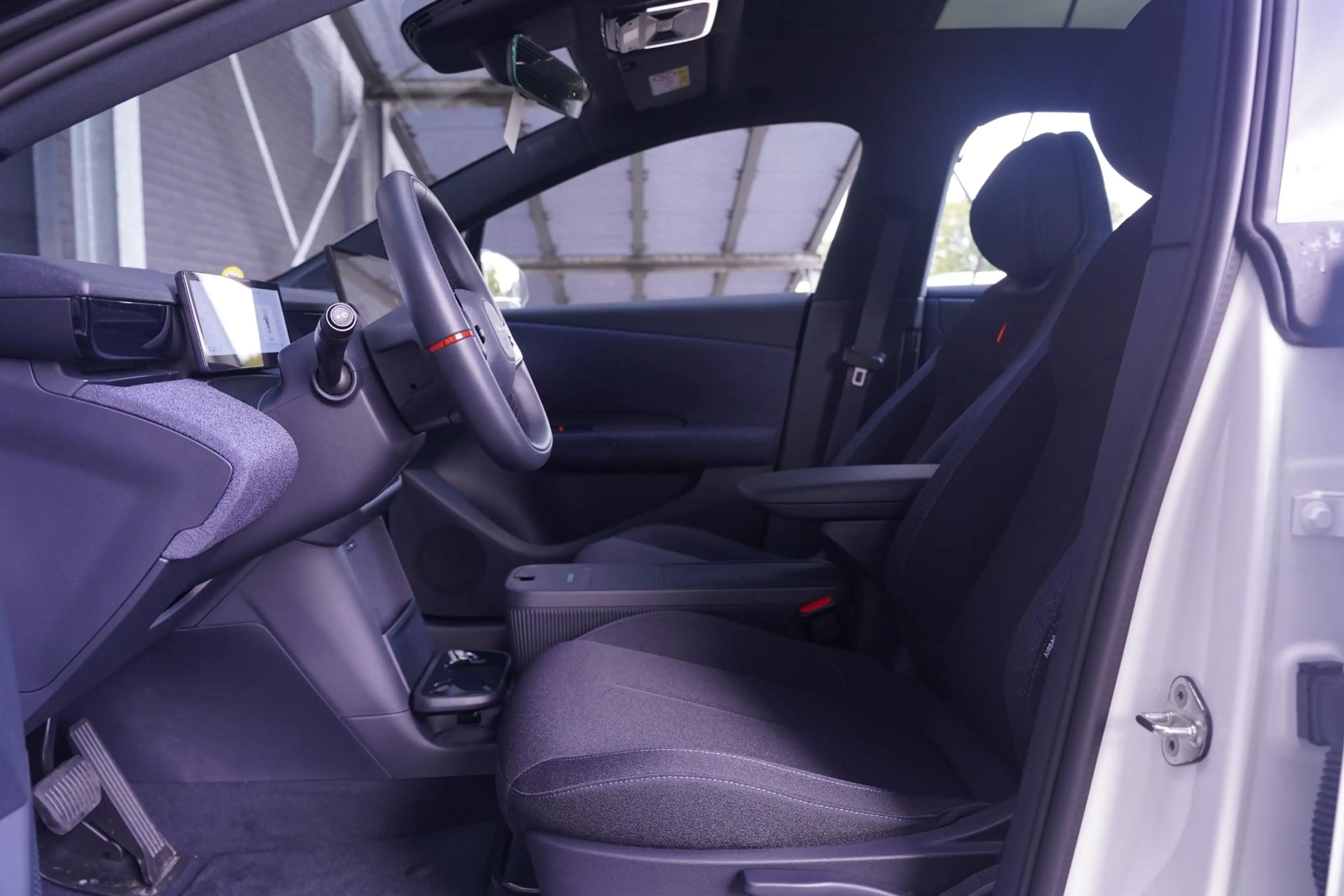 Lynk & Co 02 Core 66 kWh SOH 99% Apple Carplay Panoramadak Acht — photo 45