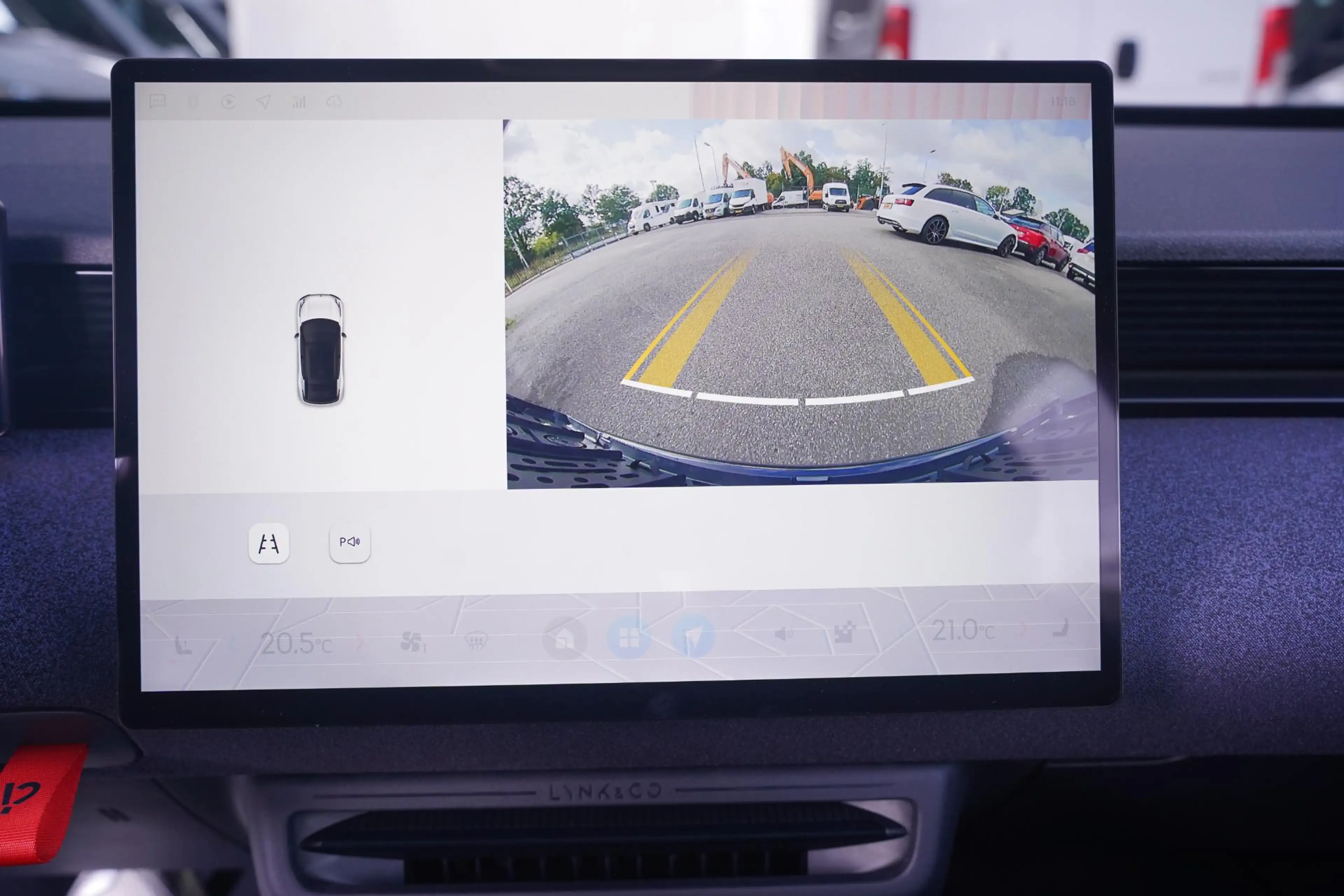 Lynk & Co 02 Core 66 kWh SOH 99% Apple Carplay Panoramadak Acht — photo 43