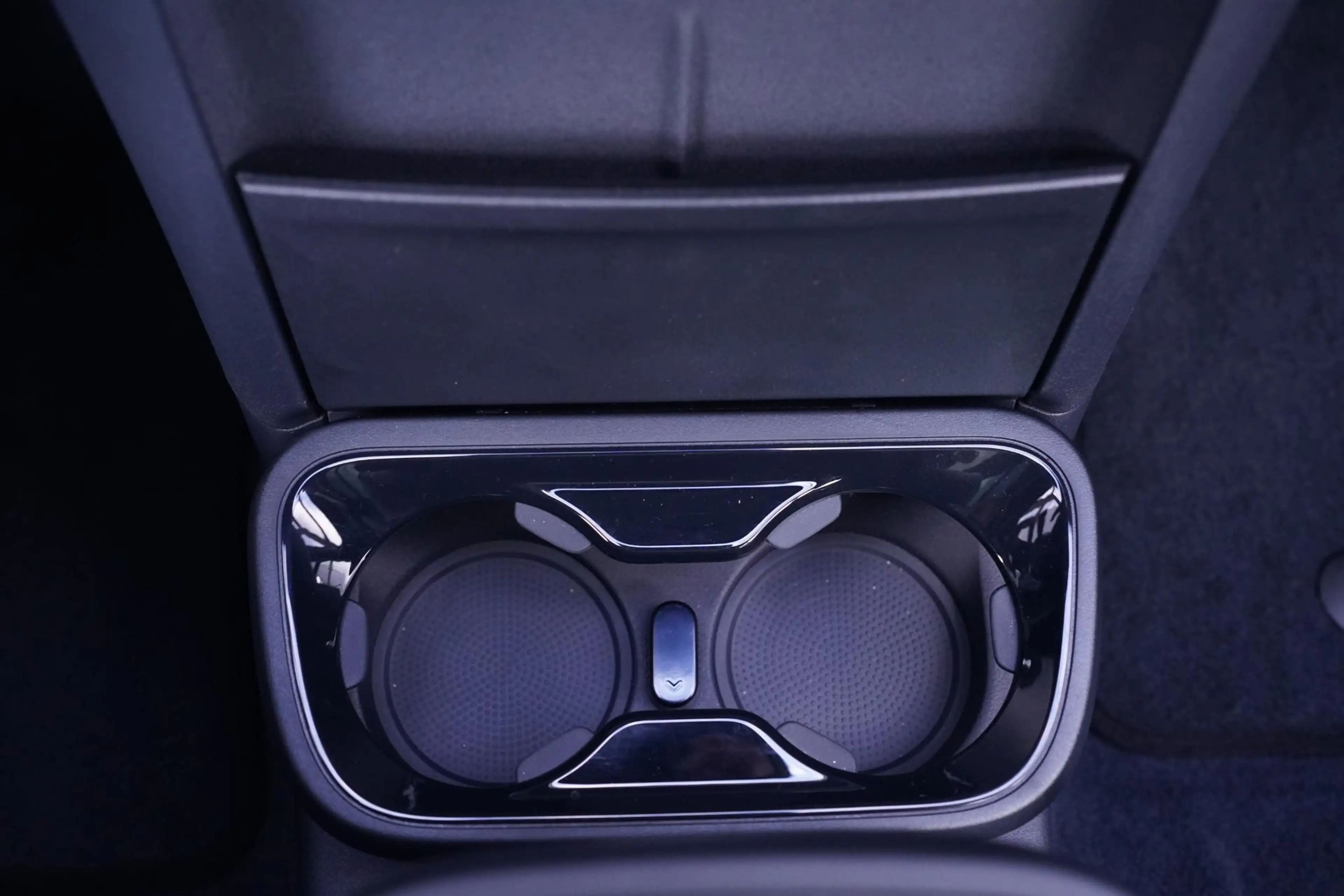 Lynk & Co 02 Core 66 kWh SOH 99% Apple Carplay Panoramadak Acht — photo 29