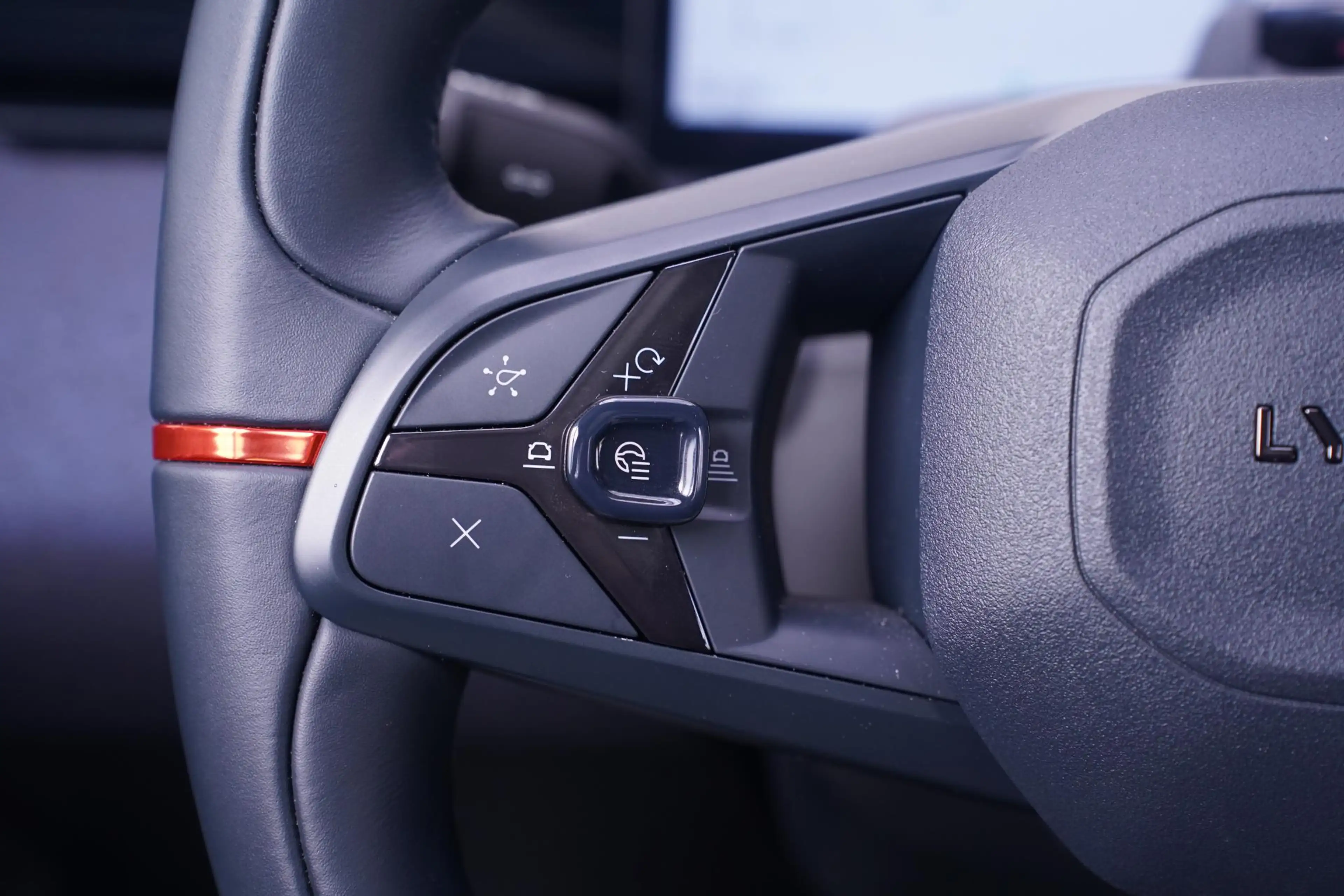 Lynk & Co 02 Core 66 kWh SOH 99% Apple Carplay Panoramadak Acht — photo 21