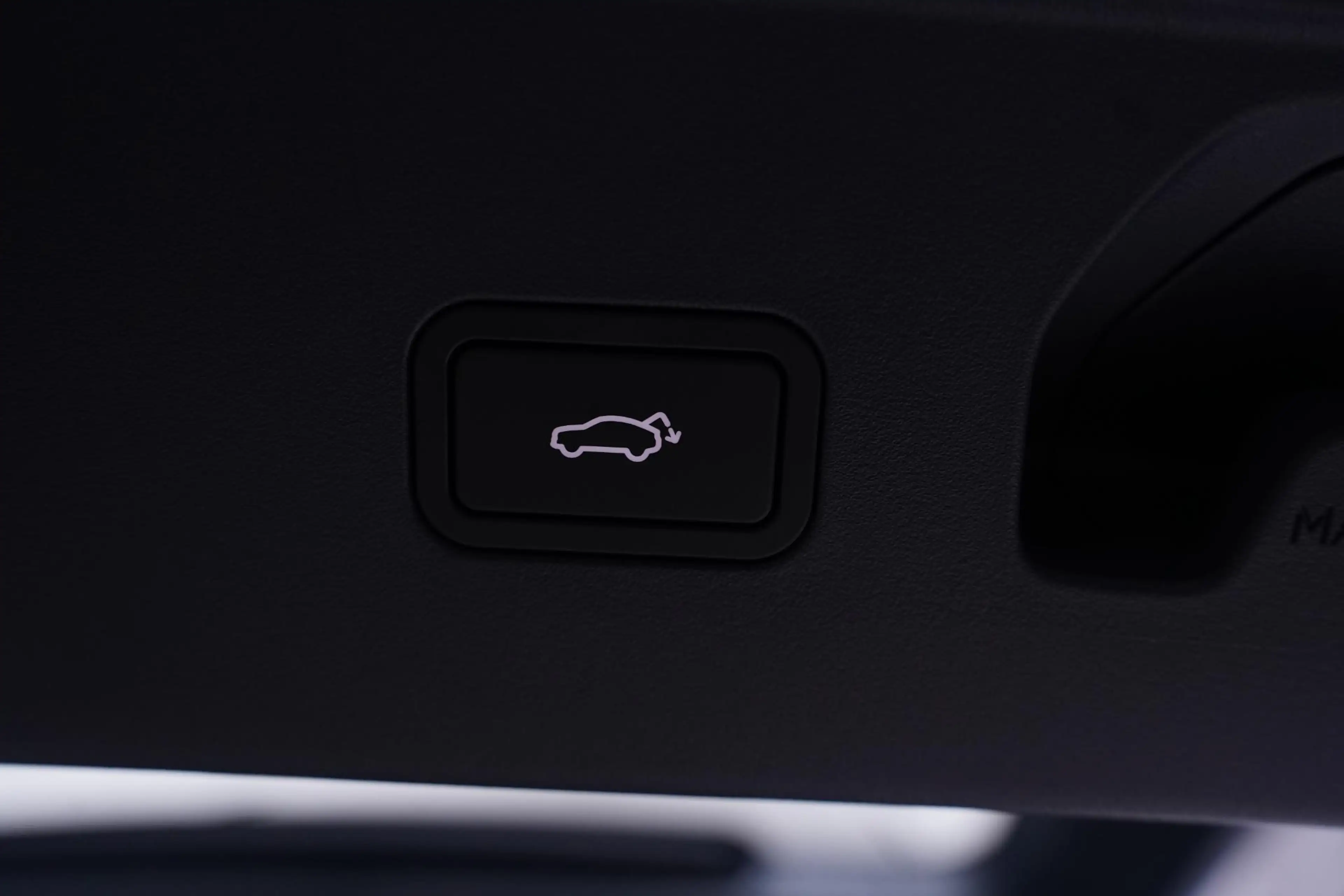 Lynk & Co 02 Core 66 kWh SOH 99% Apple Carplay Panoramadak Acht — photo 17