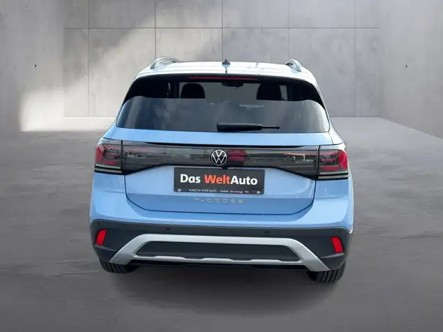 Volkswagen T-Cross view 4
