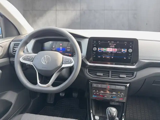 Volkswagen T-Cross view 11