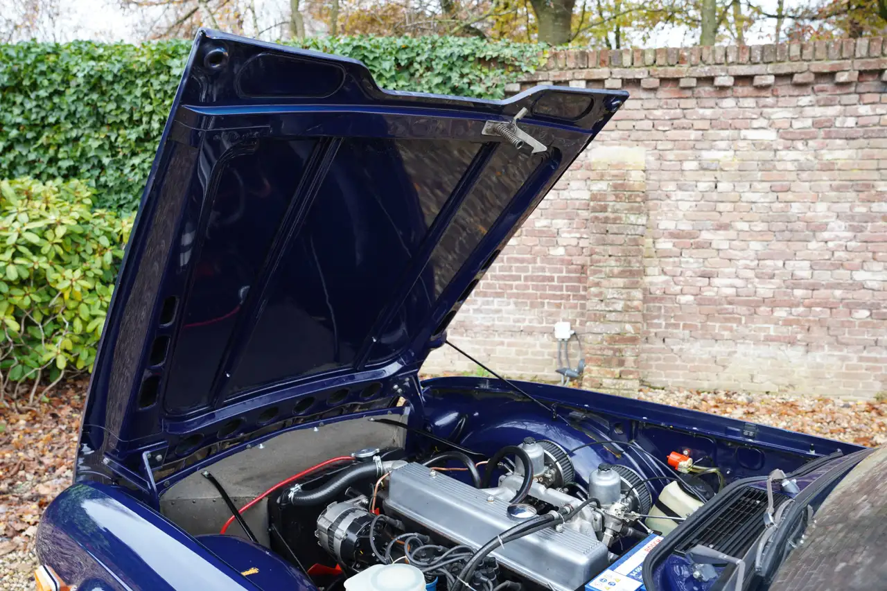 Triumph TR6 "Body-off" restored and mechanically rebuilt condi, foto 7
