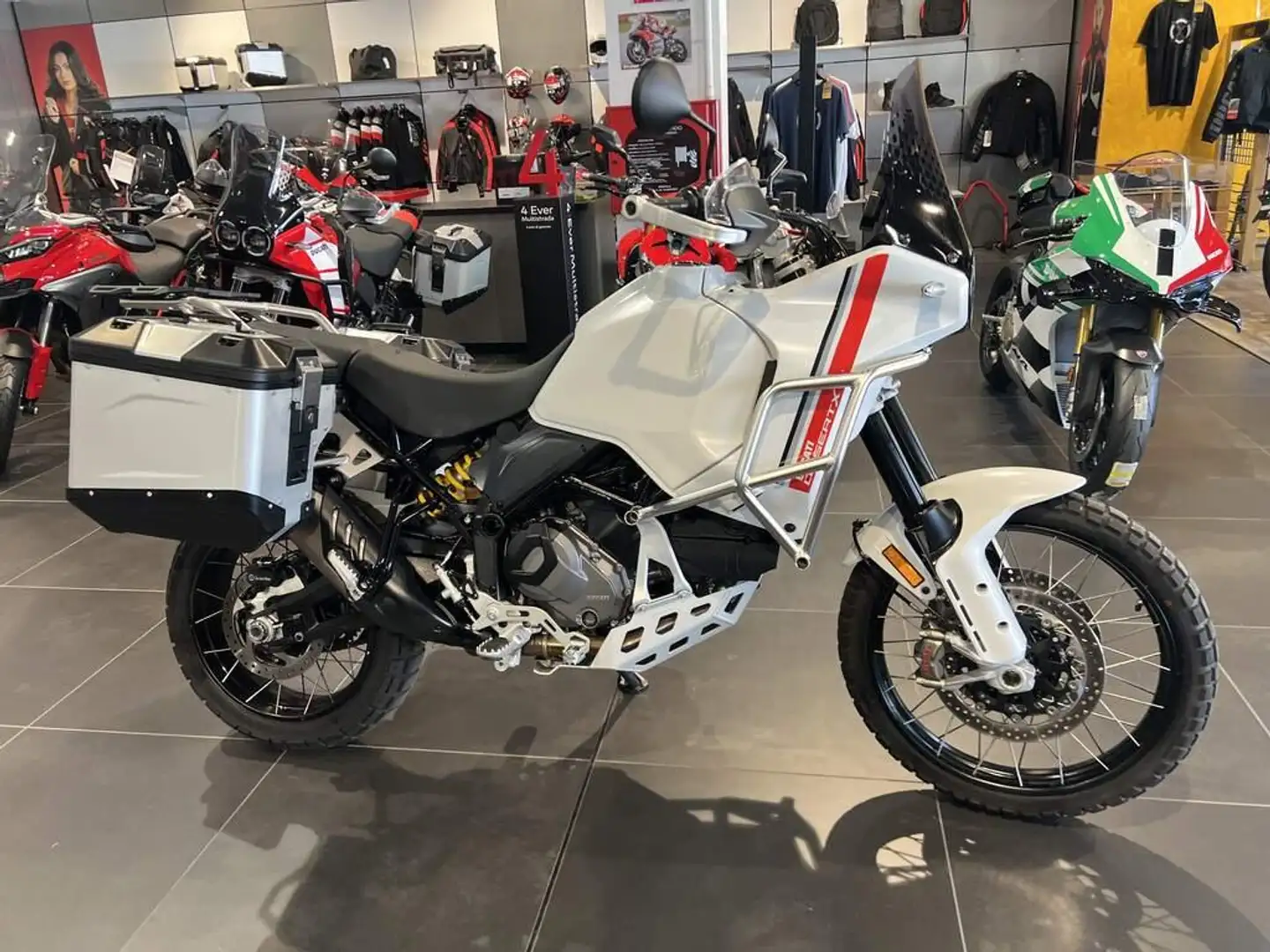 Ducati DesertX 937 Abs - 1