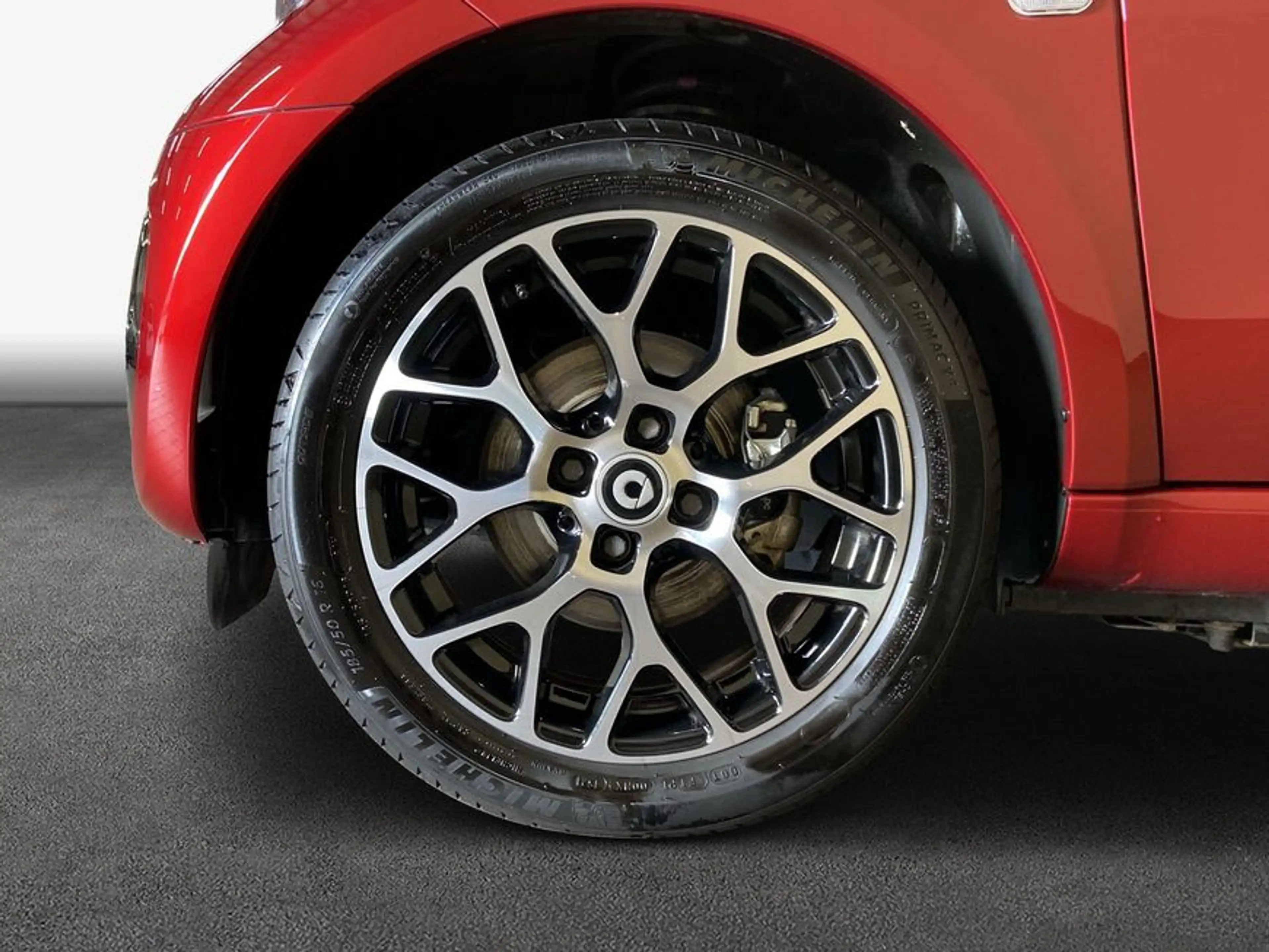 smart forTwo fortwo cabrio EQ prime — photo 8