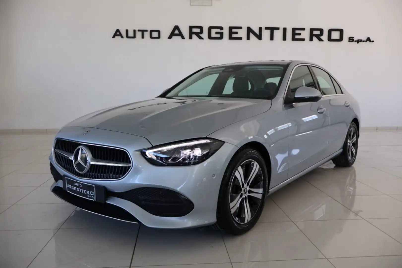 Mercedes-Benz C 200 d Mild hybrid Advanced Plus Stříbrná - 1