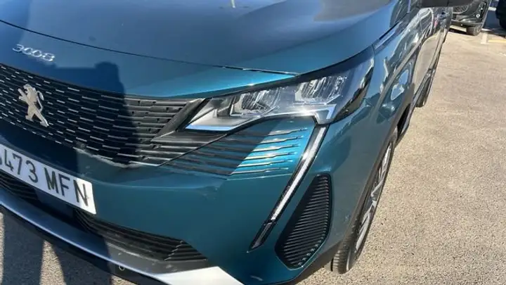 Peugeot 3008 Allure Pack PureTech S&S EAT8 2023, foto 7