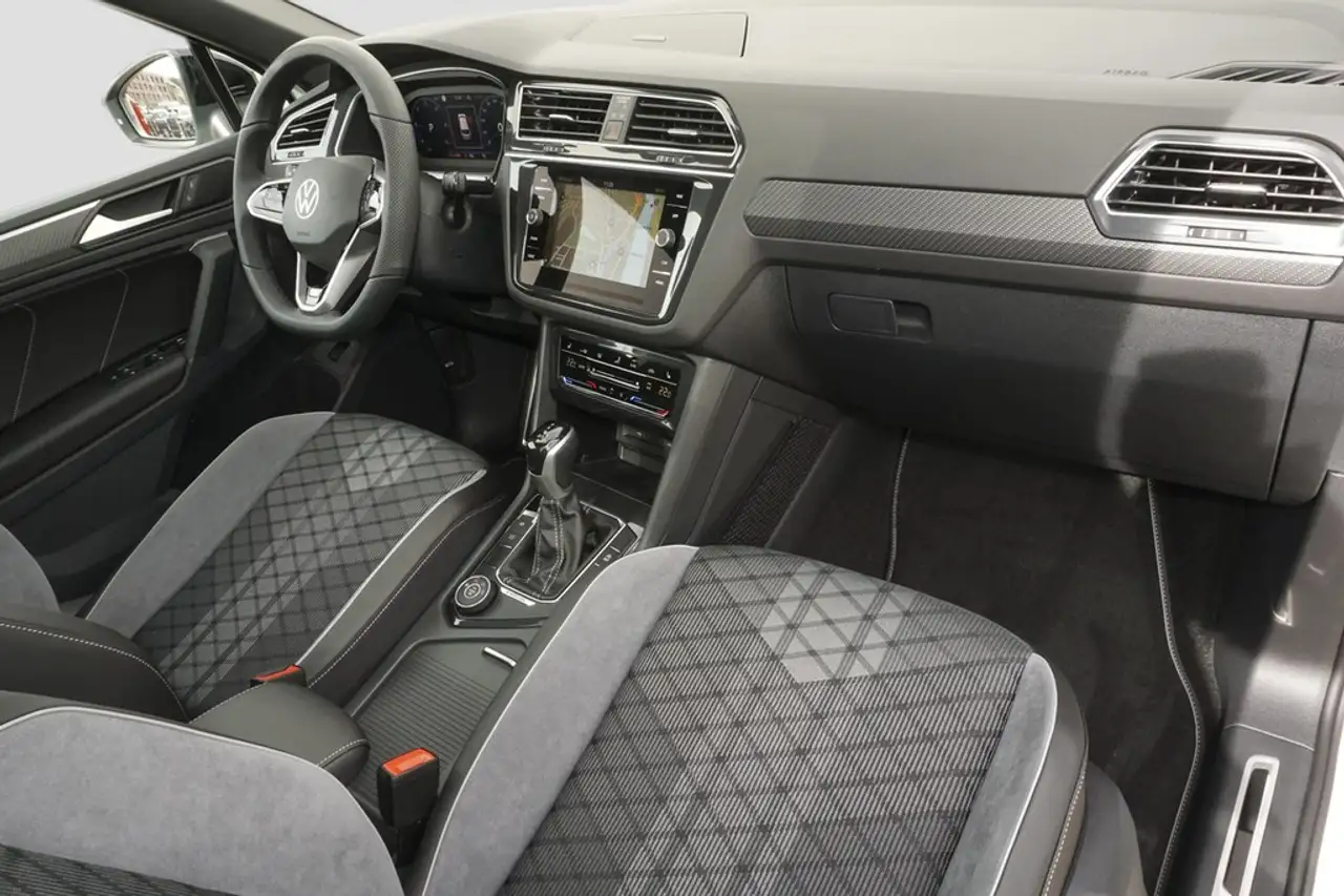 Volkswagen Tiguan 2.0 TDI DSG 4Motion R-Line Pano, AHK 8