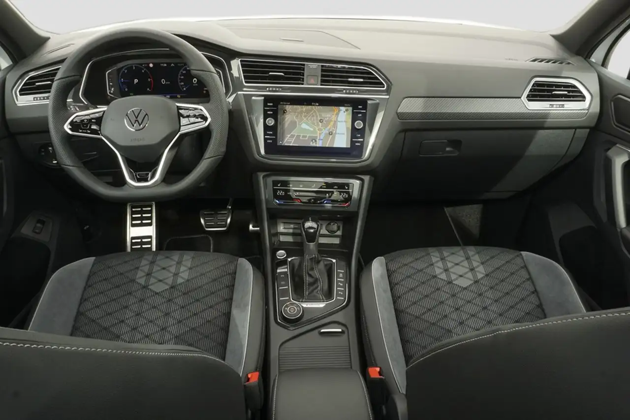 Volkswagen Tiguan 2.0 TDI DSG 4Motion R-Line Pano, AHK 12