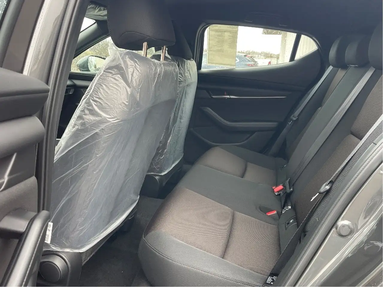 Mazda 3 снимка Mazda 3