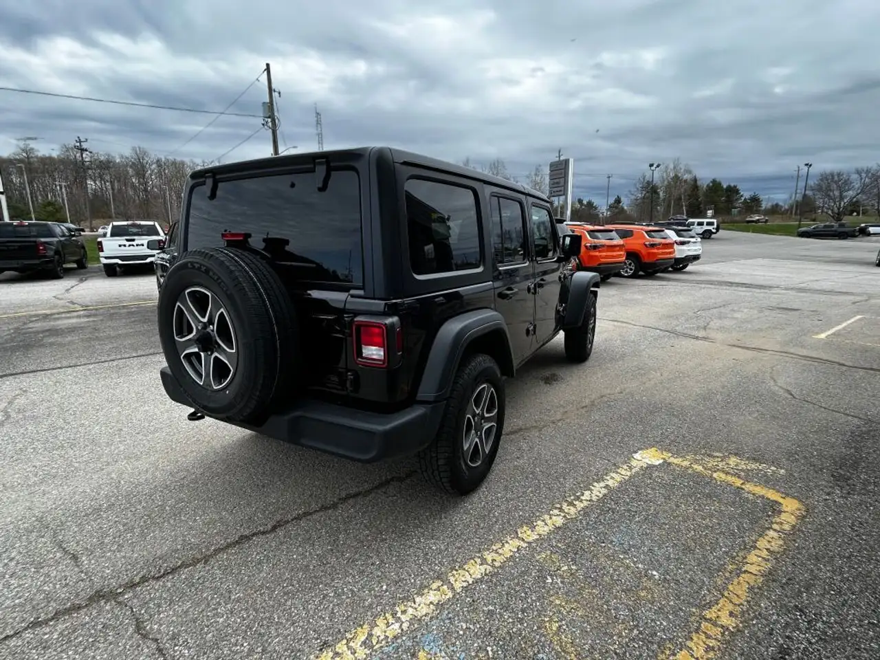 Jeep Wrangler снимка Jeep Wrangler