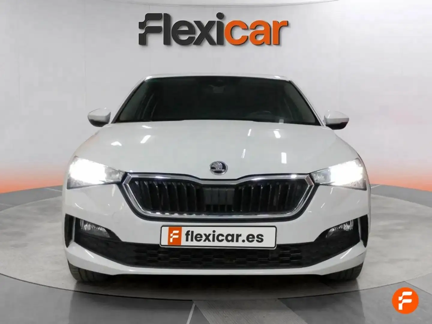 Skoda Scala 1.0 TSI Style 85kW Blanco - 2