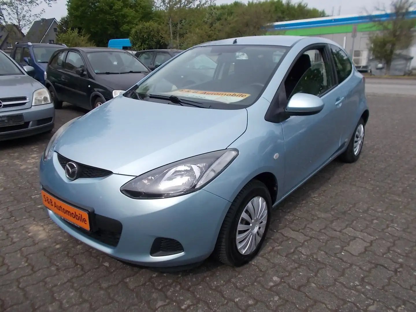 Mazda 2 Lim. 1.3 Independence Sport TÜV NEU Blau - 1
