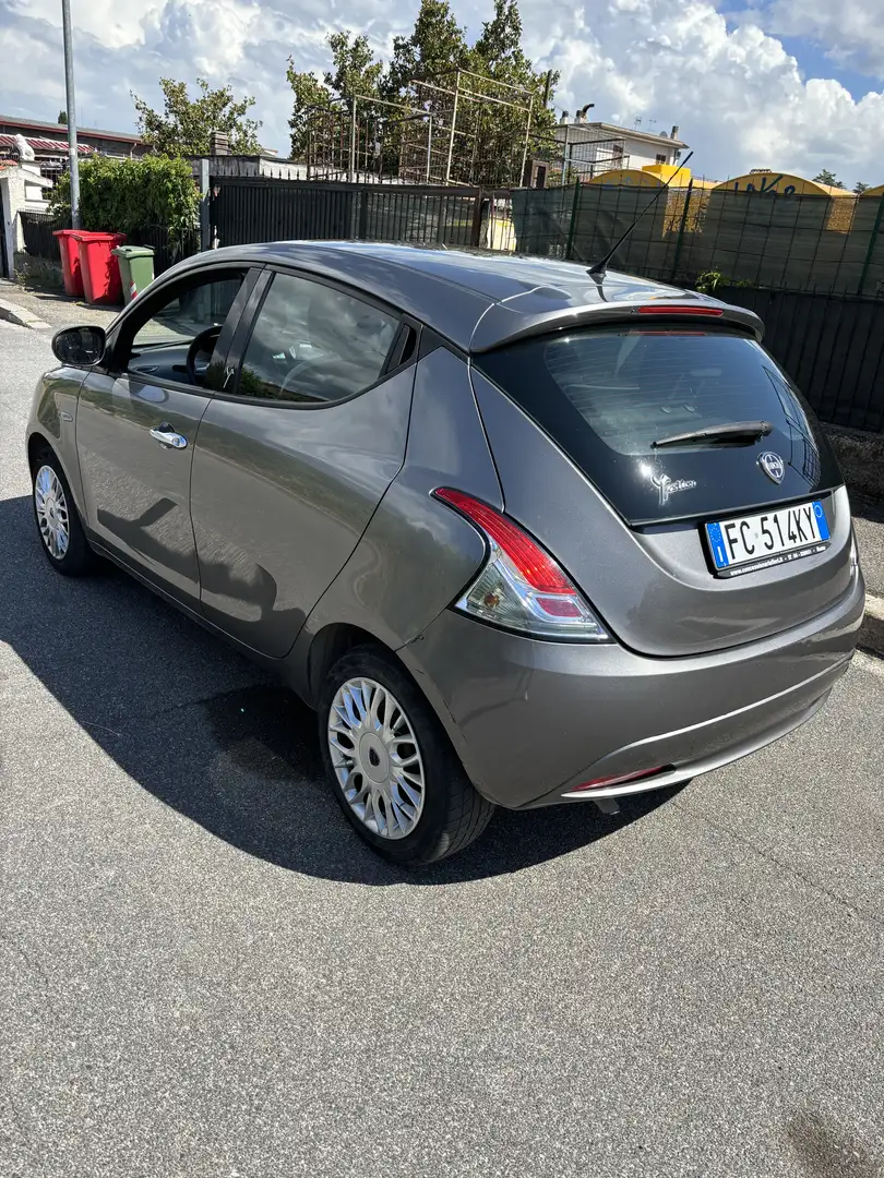Lancia Ypsilon 1.2 Platinum 69cv my16 - 2