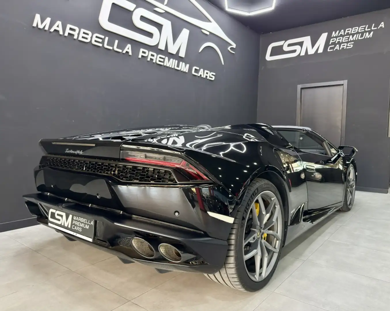 Lamborghini Huracán LP 610-4 Spyder Negro - 2