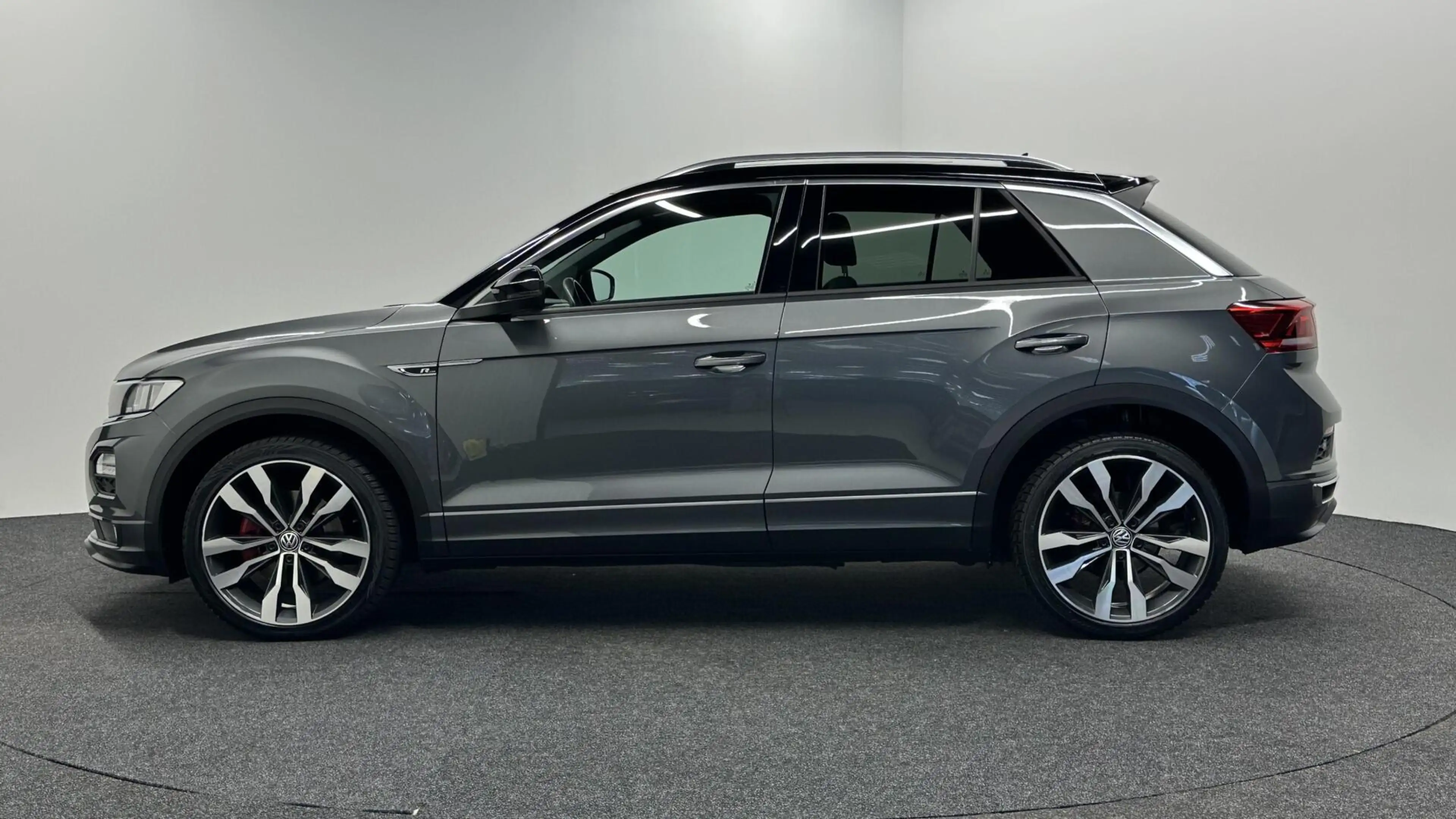 Volkswagen T-Roc 1.5 TSI Sport NAVI CAMERA PANO TREKHAAK CARPLAY EC — photo 8