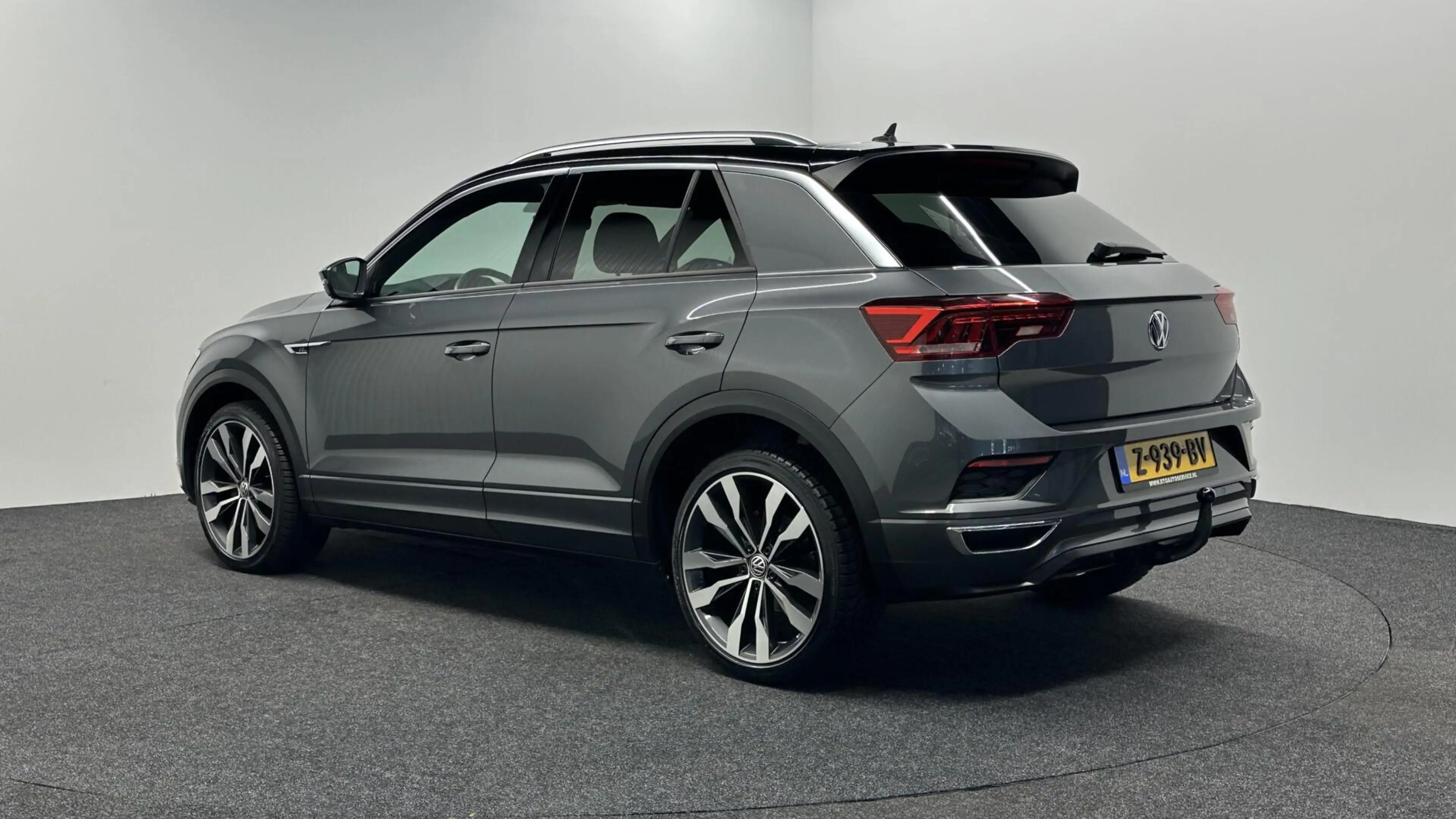 Volkswagen T-Roc 1.5 TSI Sport NAVI CAMERA PANO TREKHAAK CARPLAY EC — photo 4
