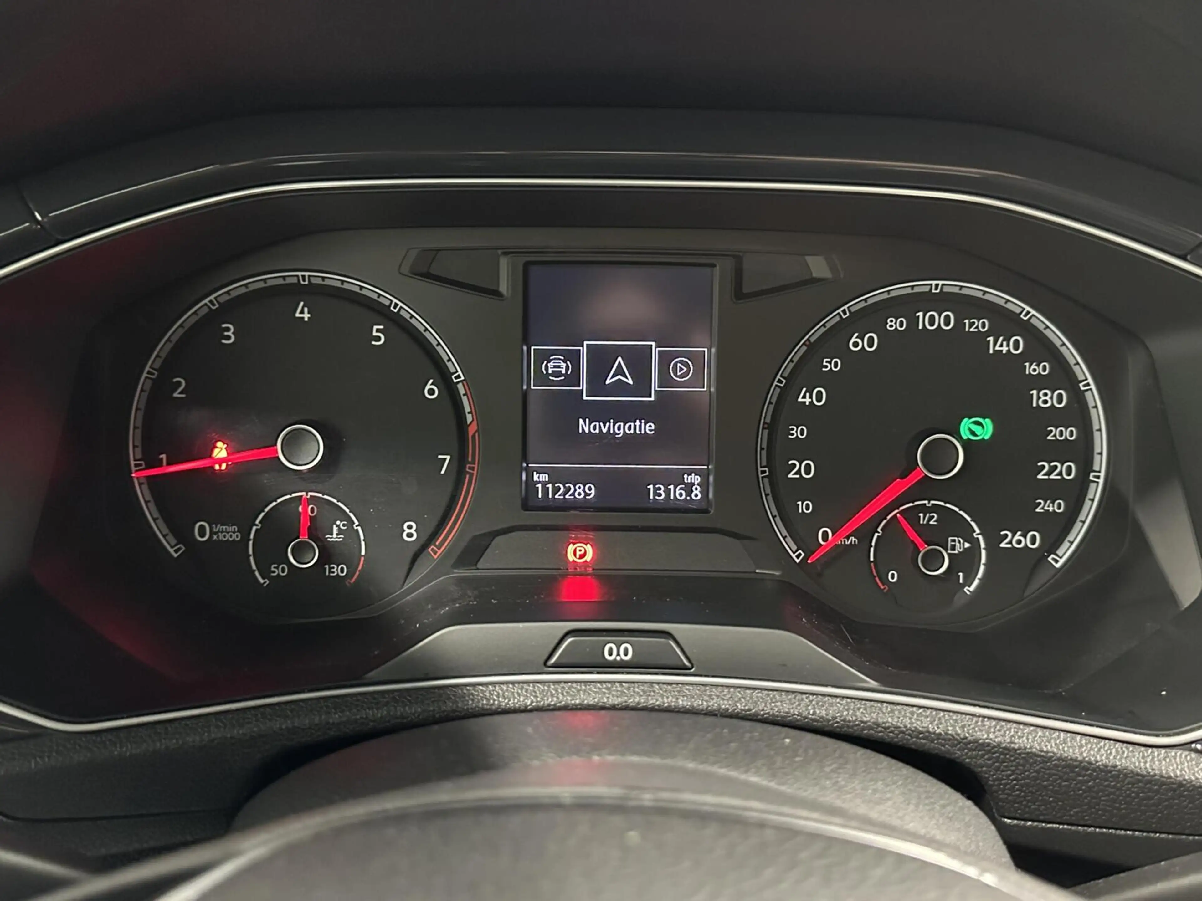 Volkswagen T-Roc 1.5 TSI Sport NAVI CAMERA PANO TREKHAAK CARPLAY EC — photo 32