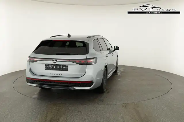 Volkswagen Passat Variant 2.0 TDI 142 kW 4Motion R-Line DSG 4M Black, AHK... Ansicht 17