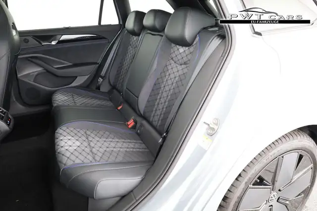 Volkswagen Passat Variant 2.0 TDI 142 kW 4Motion R-Line DSG 4M Black, AHK... Ansicht 10