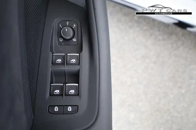 Volkswagen Passat Variant 2.0 TDI 142 kW 4Motion R-Line DSG 4M Black, AHK... Ansicht 8