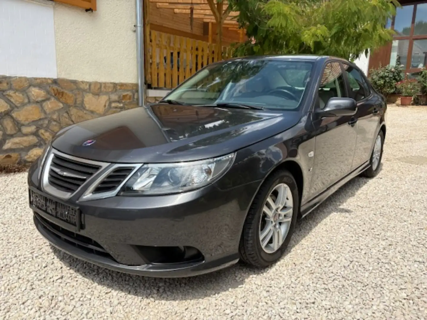 Saab 9-3 9-3 Linear 1,9 TiD M6 Linear TX Edition Grau - 1